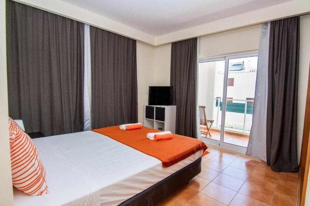 SunApartments - Apartamento de férias em Portimão Exterior foto