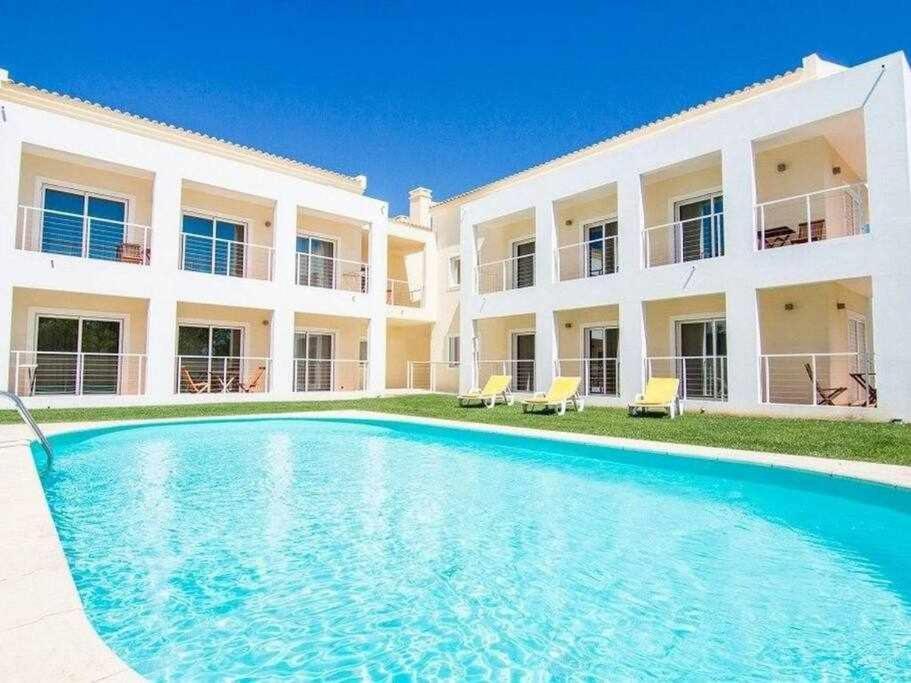 SunApartments - Apartamento de férias em Portimão Exterior foto